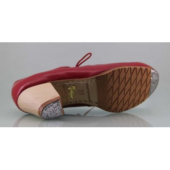 Zapato baile flamenco profesional piel rojo lágrimas caladas