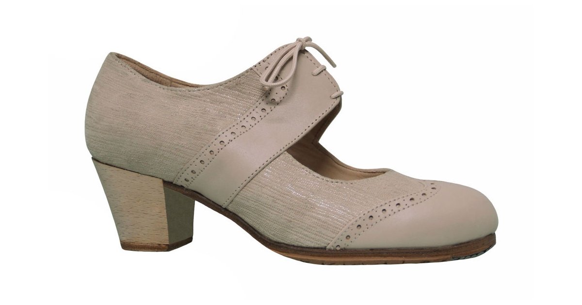 Professional shoe with fantasy skin and bone leather with laces Professional shoe with fantasy skin and bone leather with laces