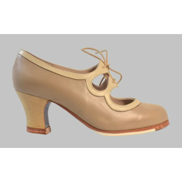 Zapato de baile flamenco...