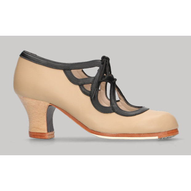 Chaussure de danse flamenco...